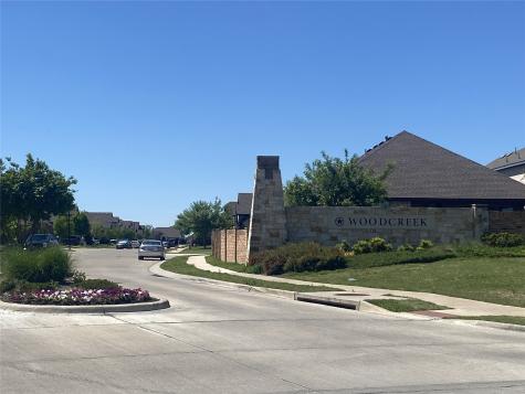 813 Mildren Lane Fate TX 75087