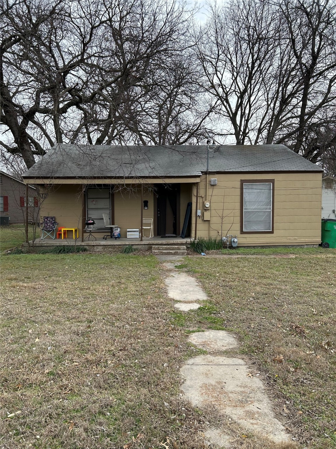 912 Ritchey Street Gainesville TX 76240