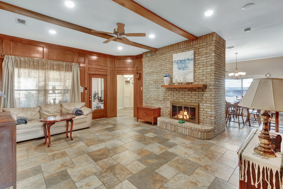 3901 Kellywood Court W Irving TX 75038