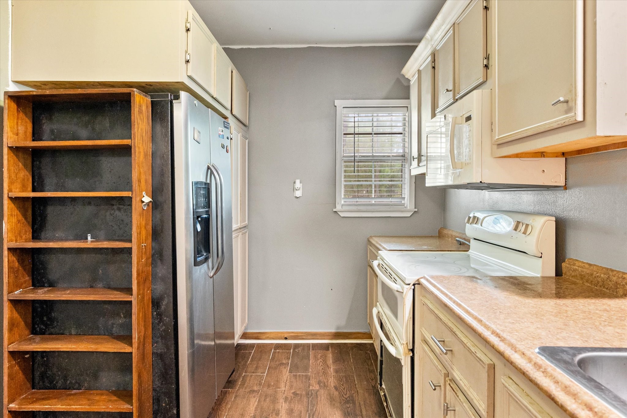 2001 N Beaton Street Corsicana TX 75110