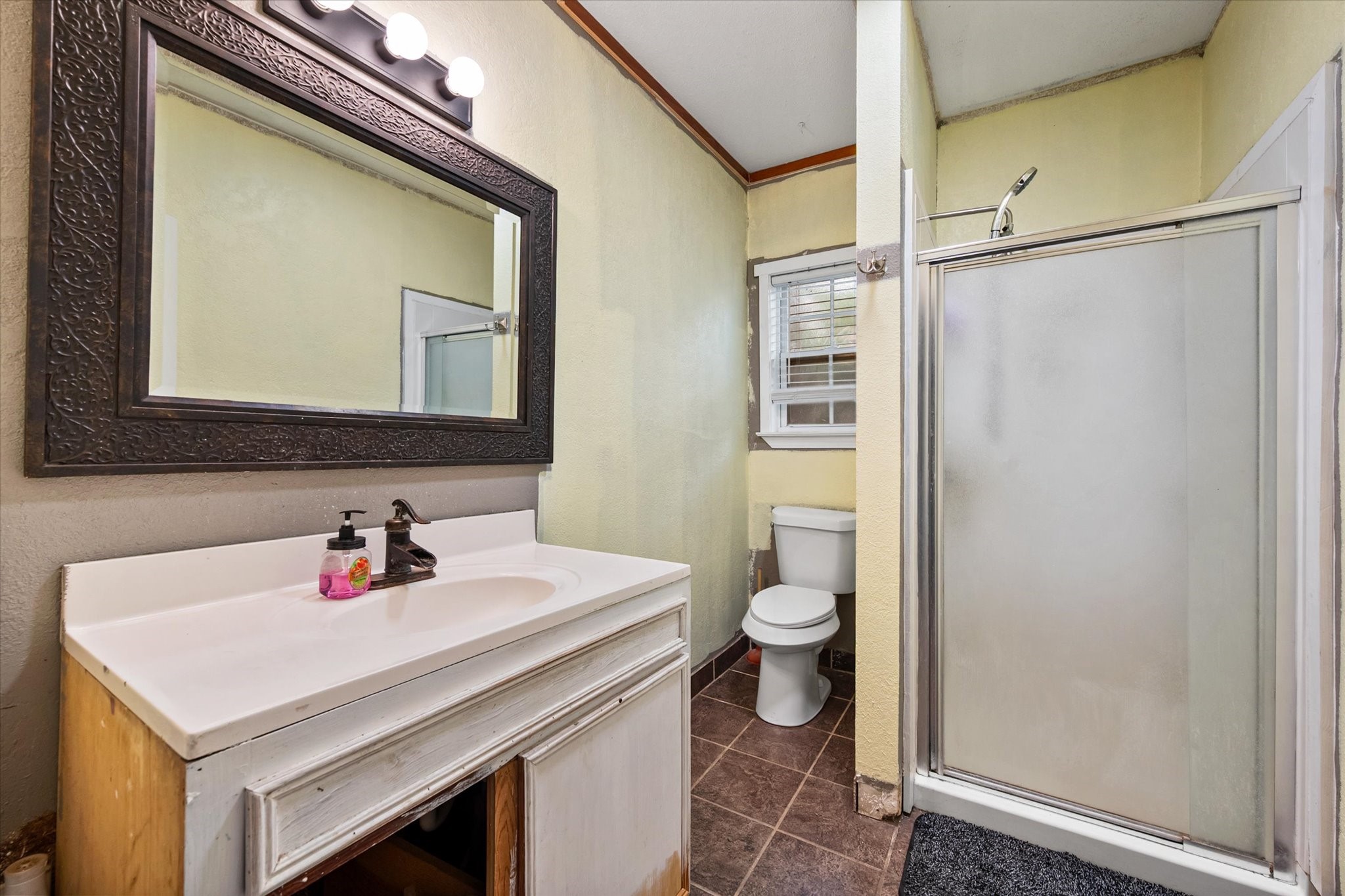 2001 N Beaton Street Corsicana TX 75110