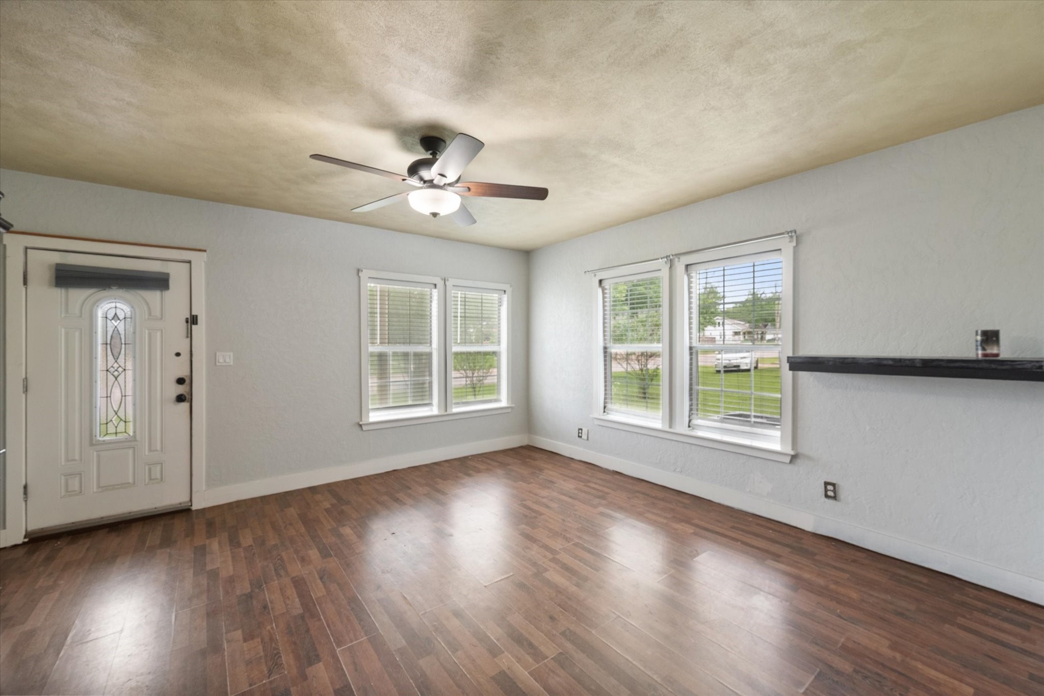 2001 N Beaton Street Corsicana TX 75110