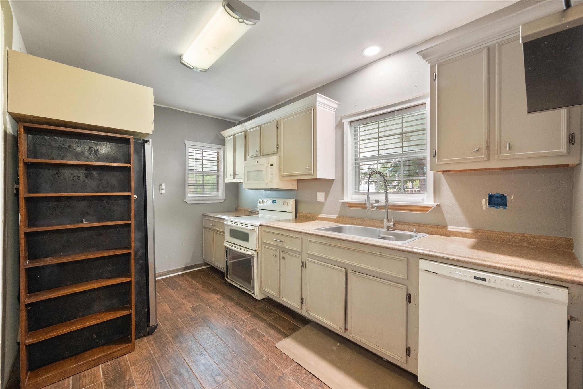2001 N Beaton Street Corsicana TX 75110