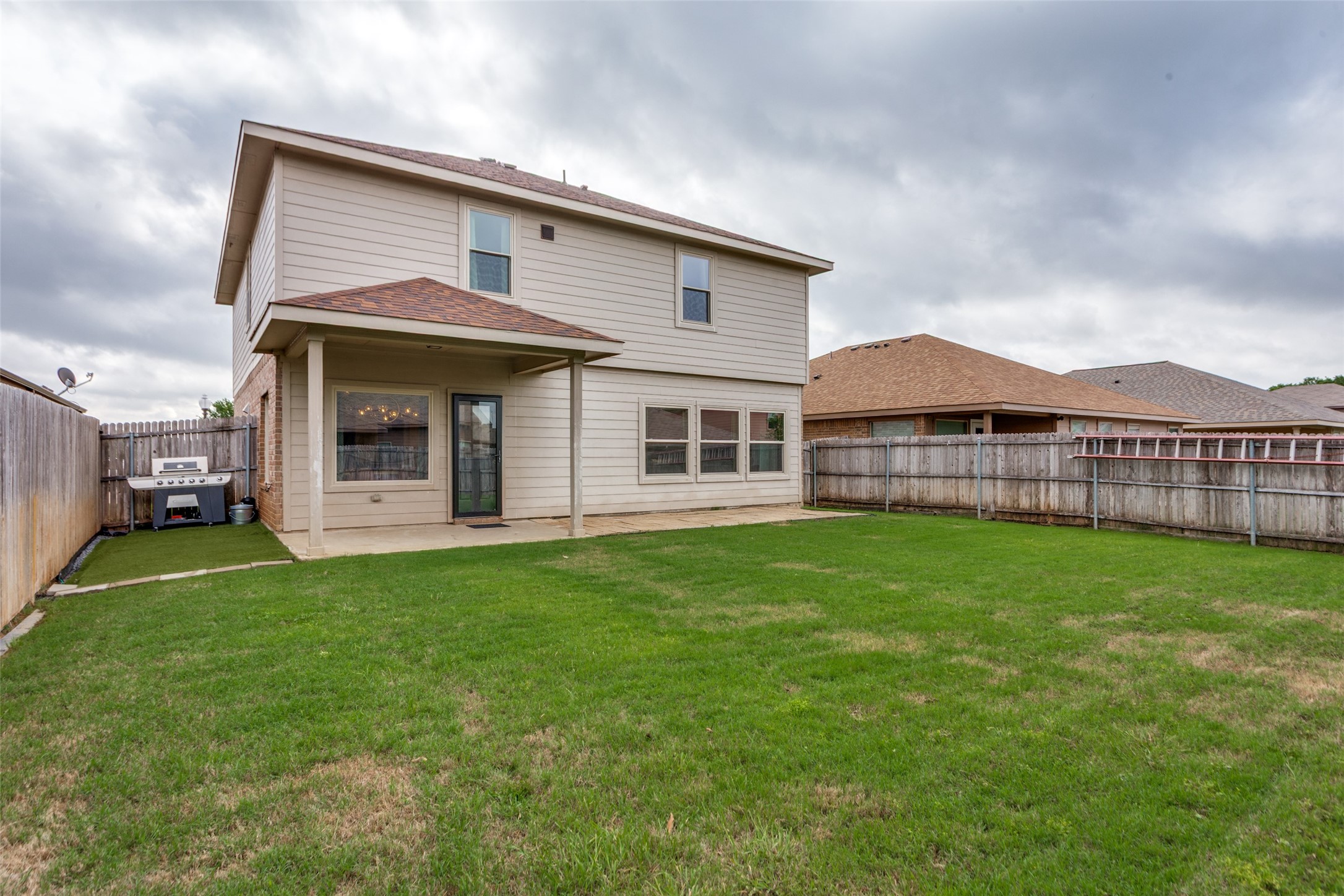1116 Autumnwood Drive Azle TX 76020