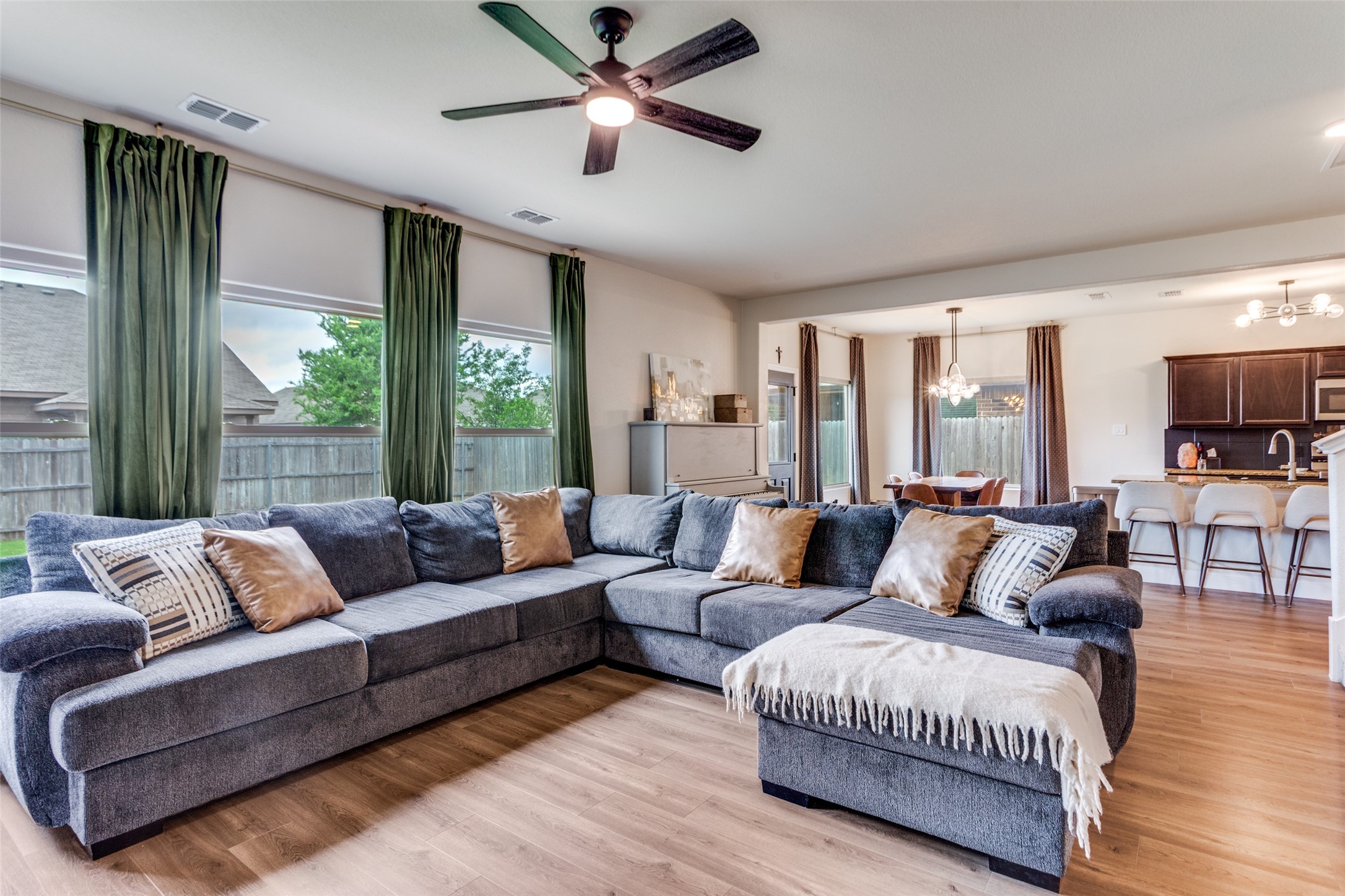 1116 Autumnwood Drive Azle TX 76020