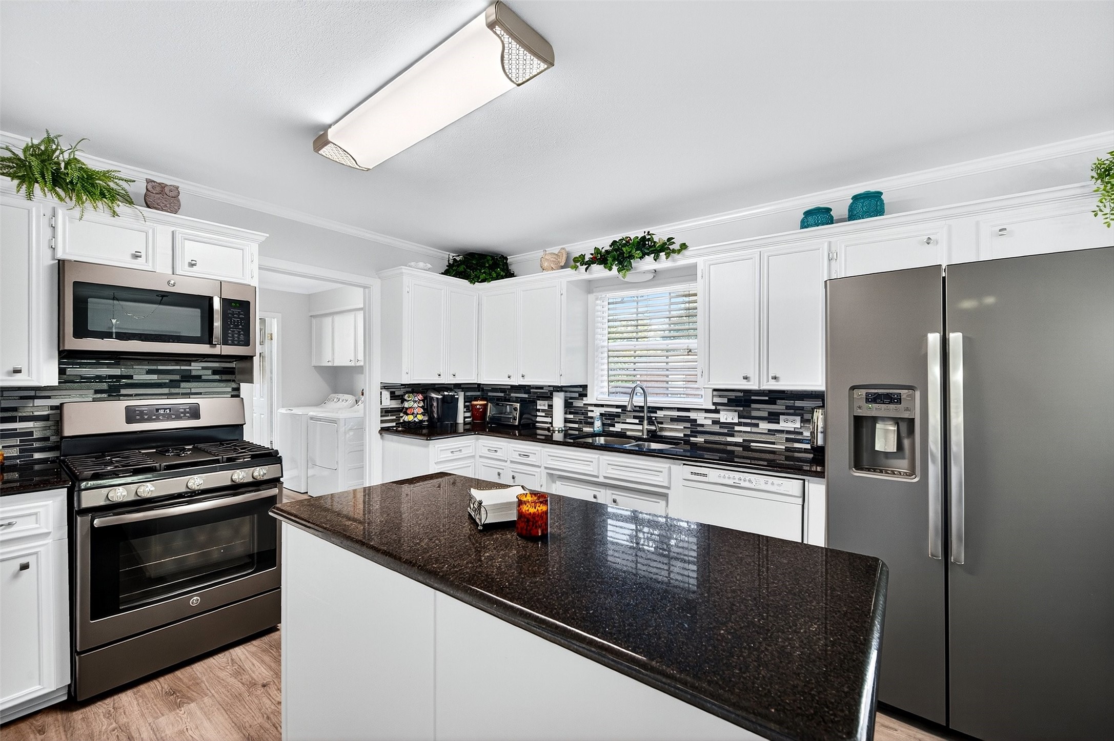 230 Center Street Whitesboro TX 76273