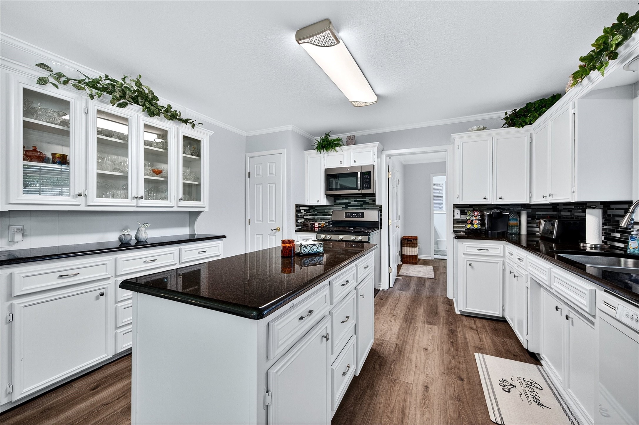 230 Center Street Whitesboro TX 76273