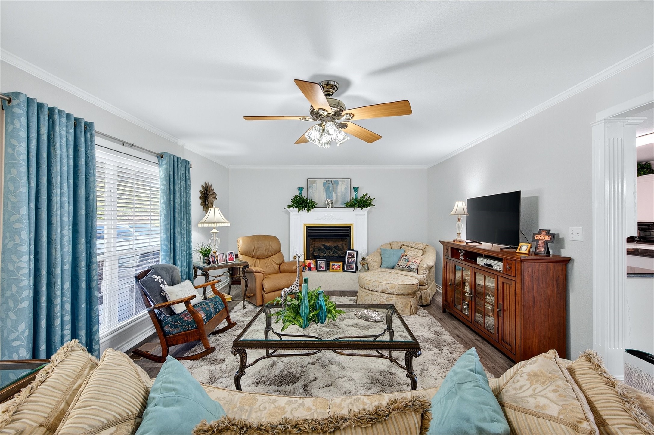 230 Center Street Whitesboro TX 76273