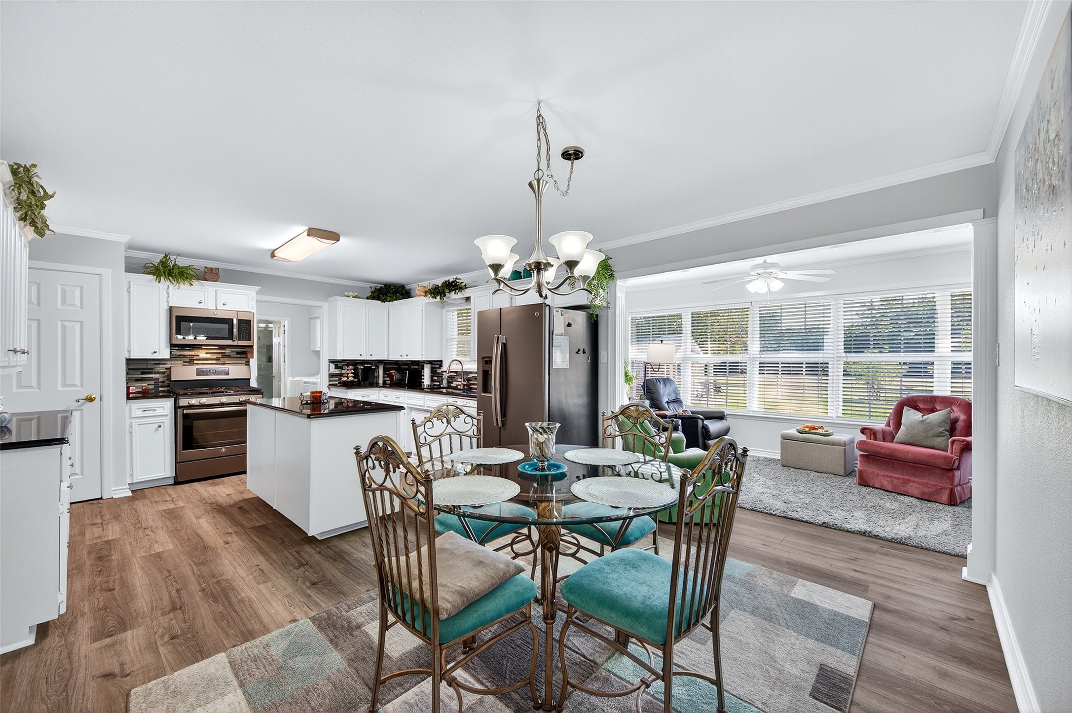 230 Center Street Whitesboro TX 76273