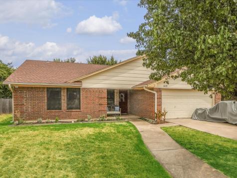512 N 2nd Street Krum TX 76249