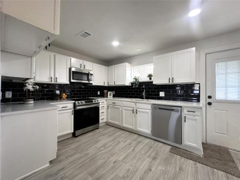 1722 Hillcrest Street Mesquite TX 75149