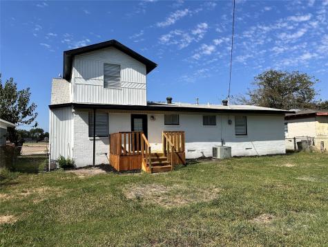 1722 Hillcrest Street Mesquite TX 75149
