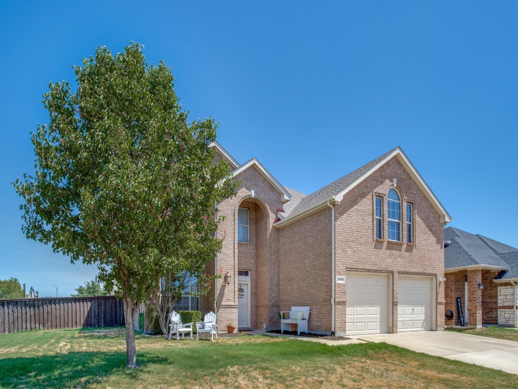 1356 Clearwater Drive Grand Prairie TX 75052