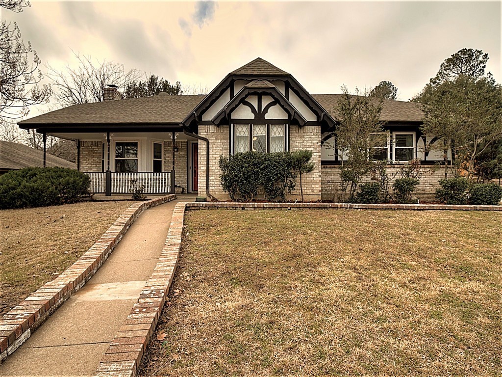 705 NW Renfro Street Burleson TX 76028