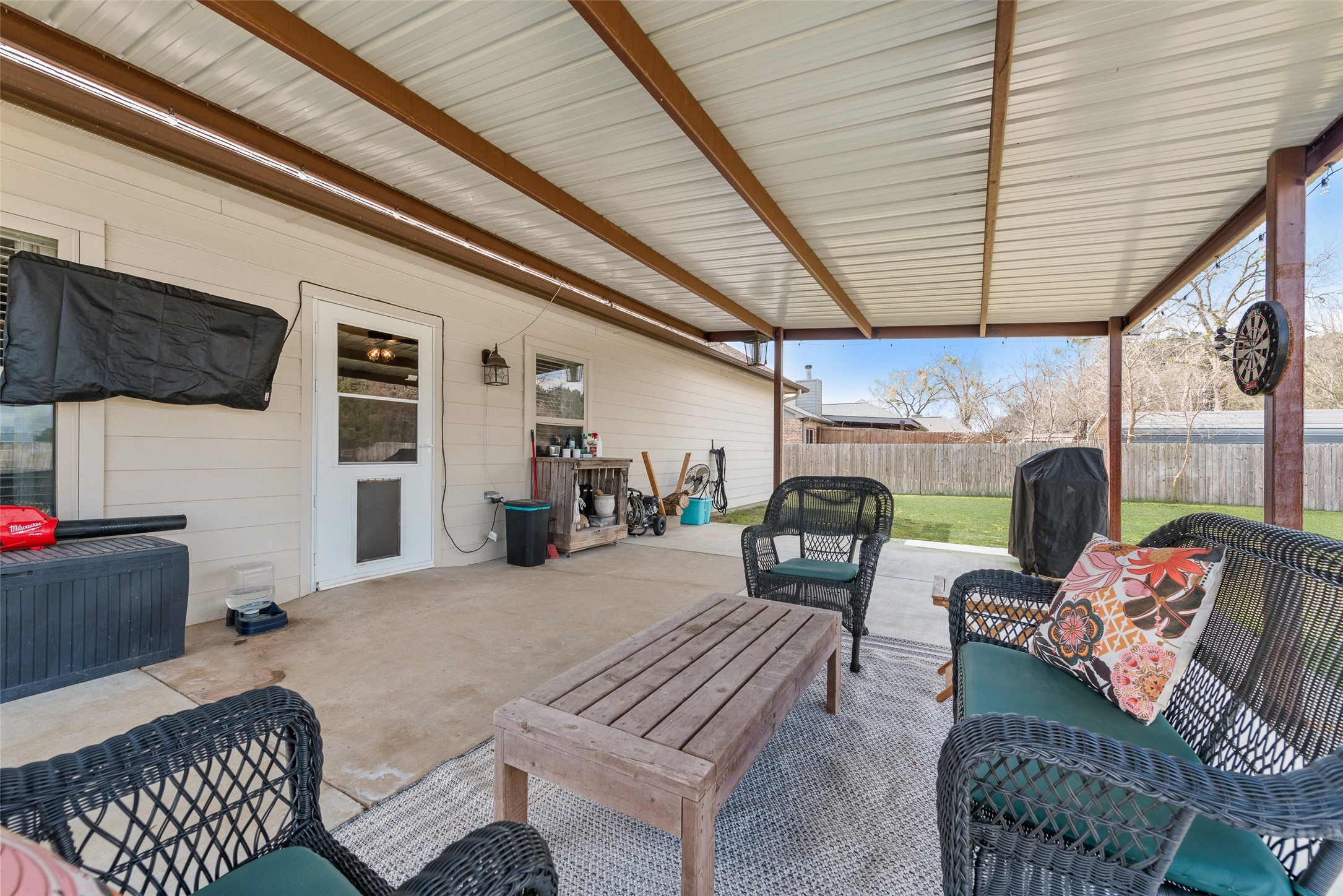 120 Horseshoe Lake Drive Edgewood TX 75117