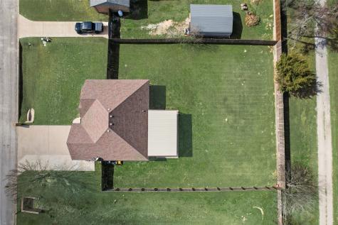 120 Horseshoe Lake Drive Edgewood TX 75117