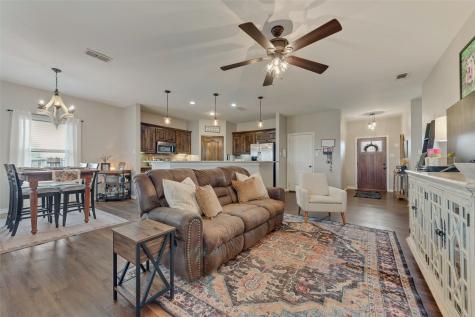 120 Horseshoe Lake Drive Edgewood TX 75117