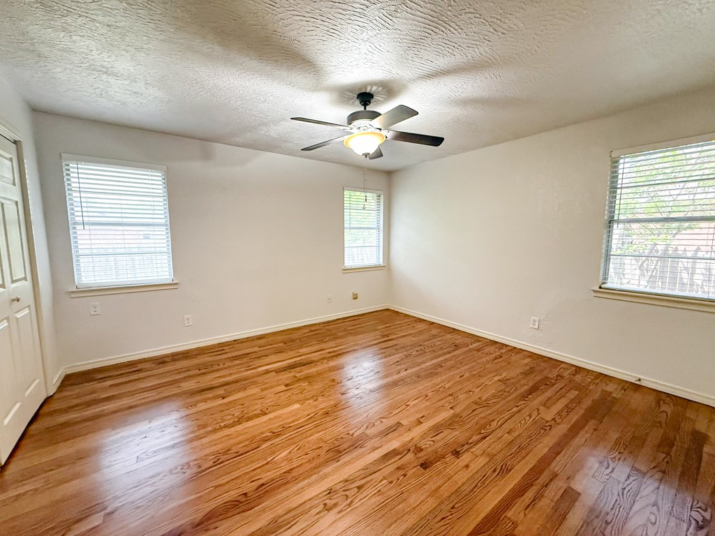 2424 Dorrington Drive Dallas TX 75228