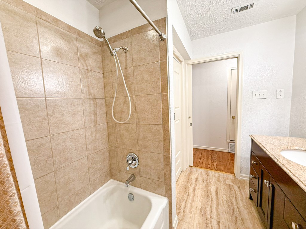 2424 Dorrington Drive Dallas TX 75228