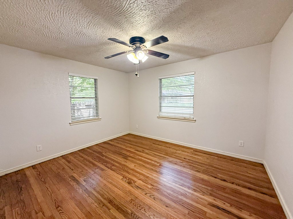 2424 Dorrington Drive Dallas TX 75228