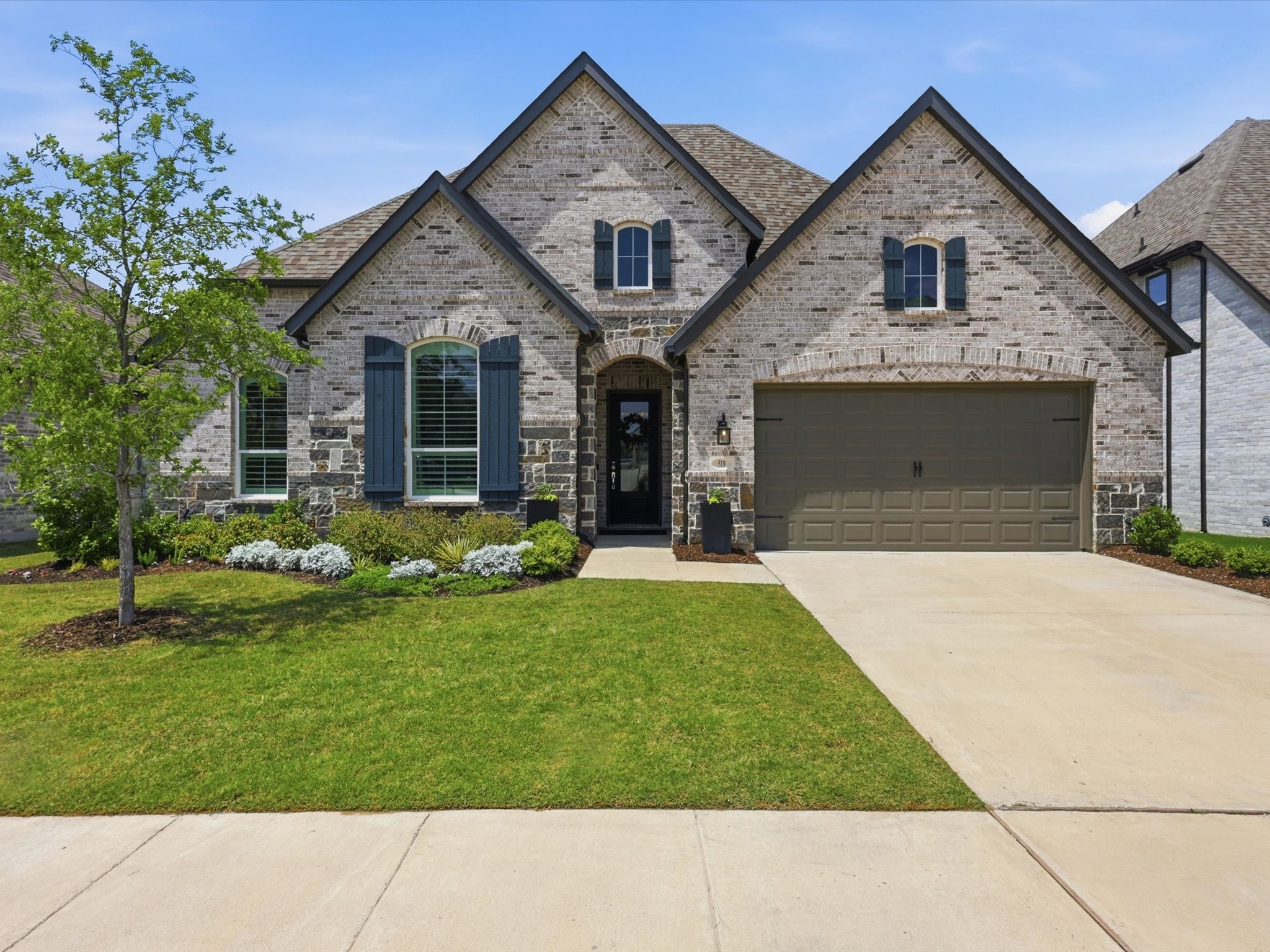 518 Hidden Creek Parkway Van Alstyne TX 75495
