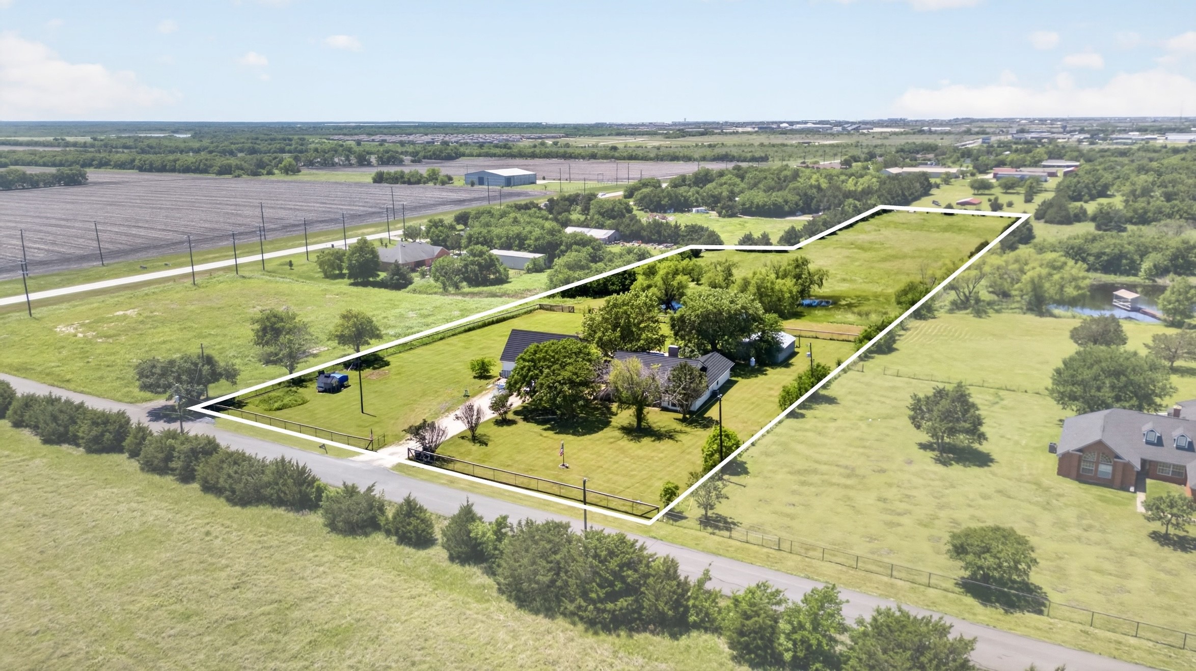 15907 Calvert Road Forney TX 75126