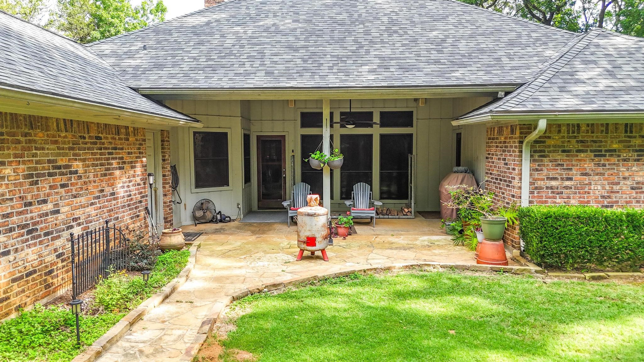 1749 E Us Highway 84 Palestine TX 75801