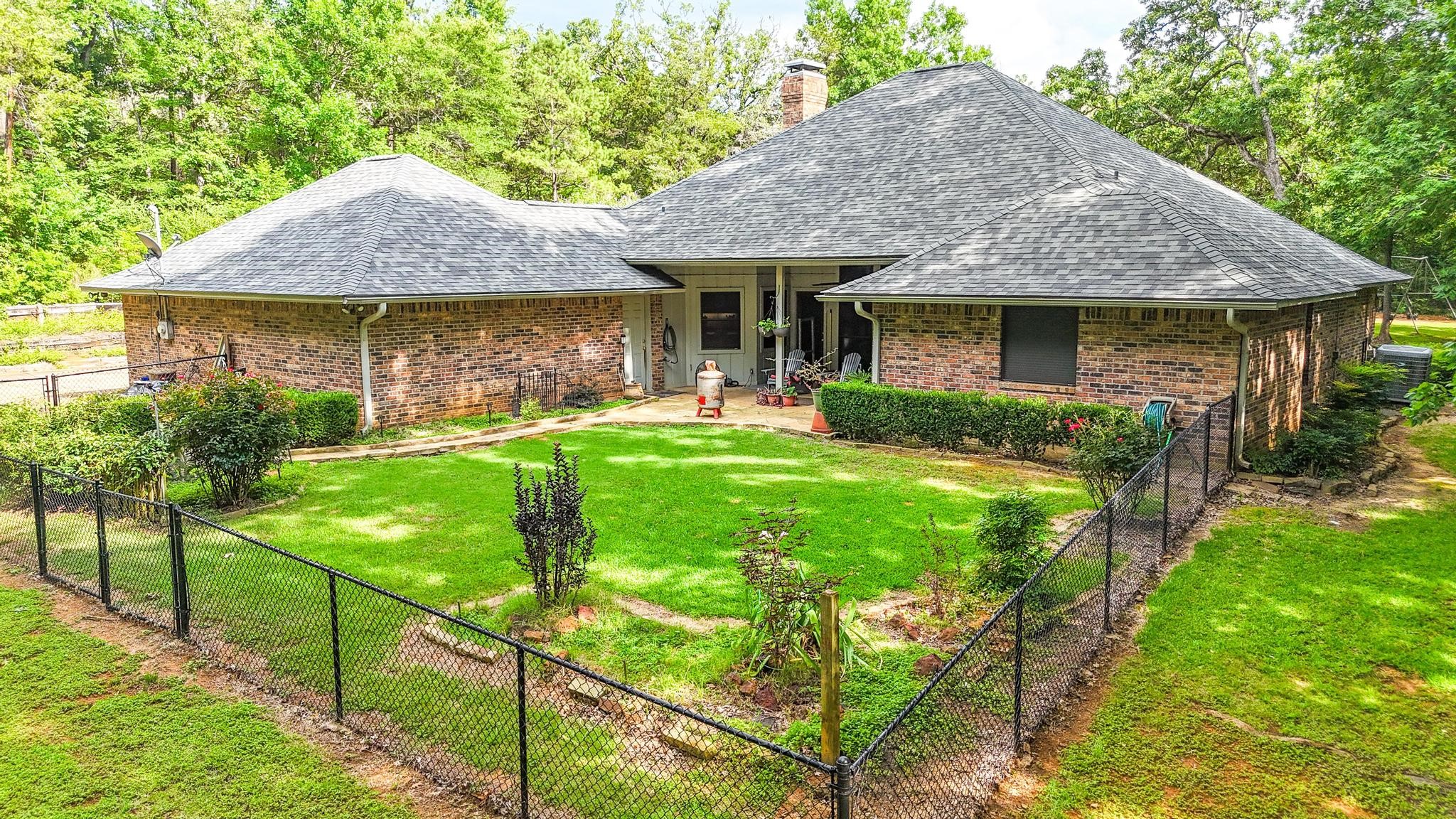 1749 E Us Highway 84 Palestine TX 75801