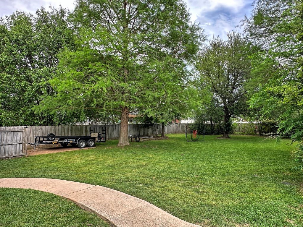 912 Van Winkle Circle Athens TX 75751