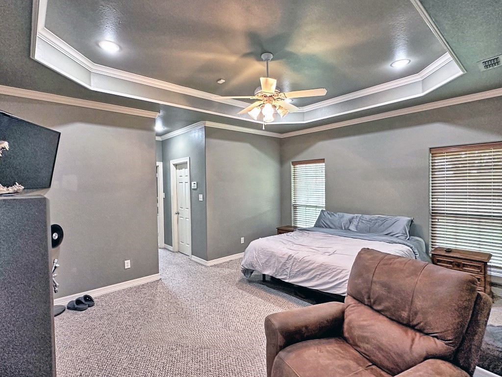 912 Van Winkle Circle Athens TX 75751