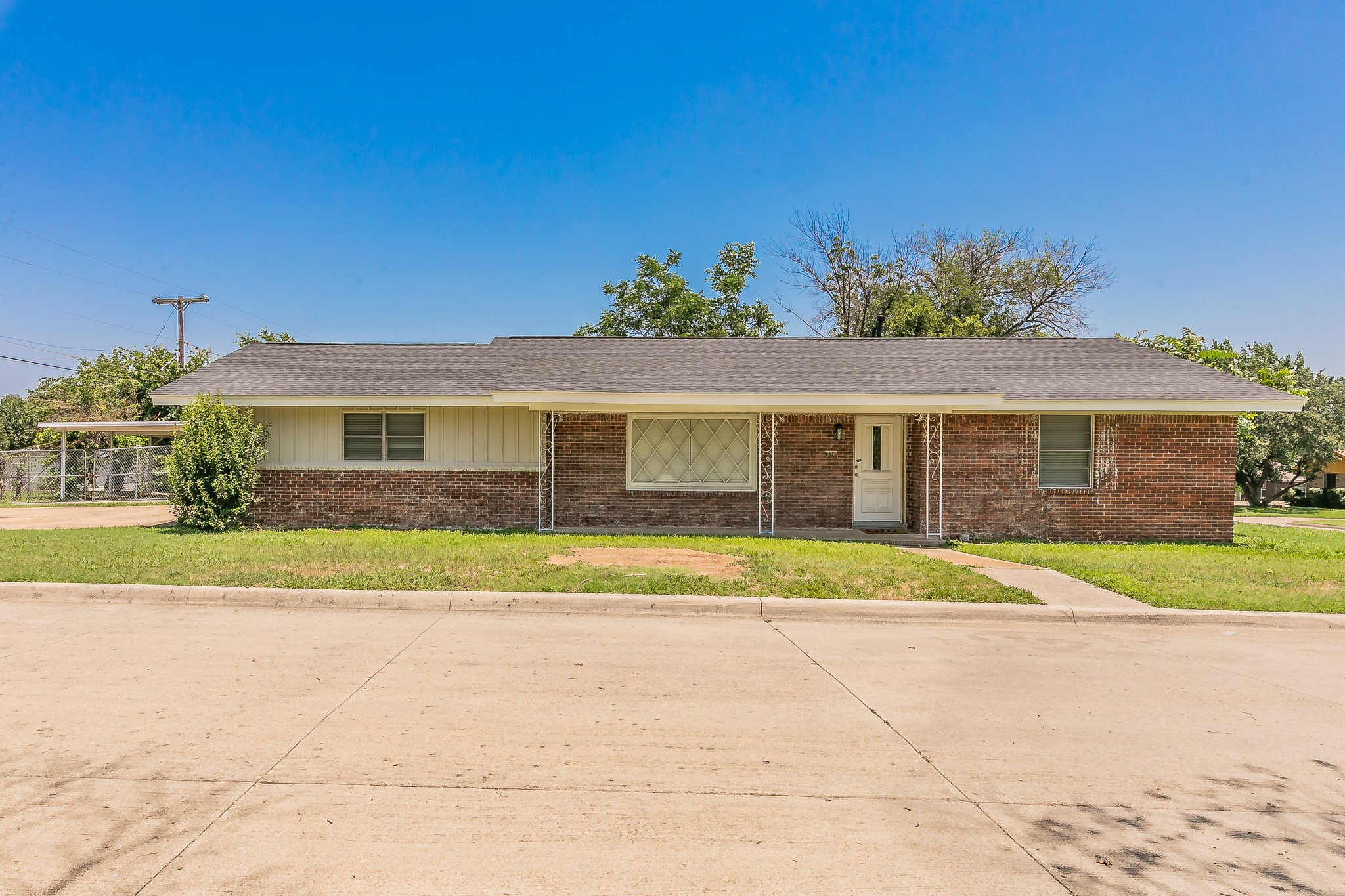 5909 Eisenhower Drive Fort Worth TX 76112