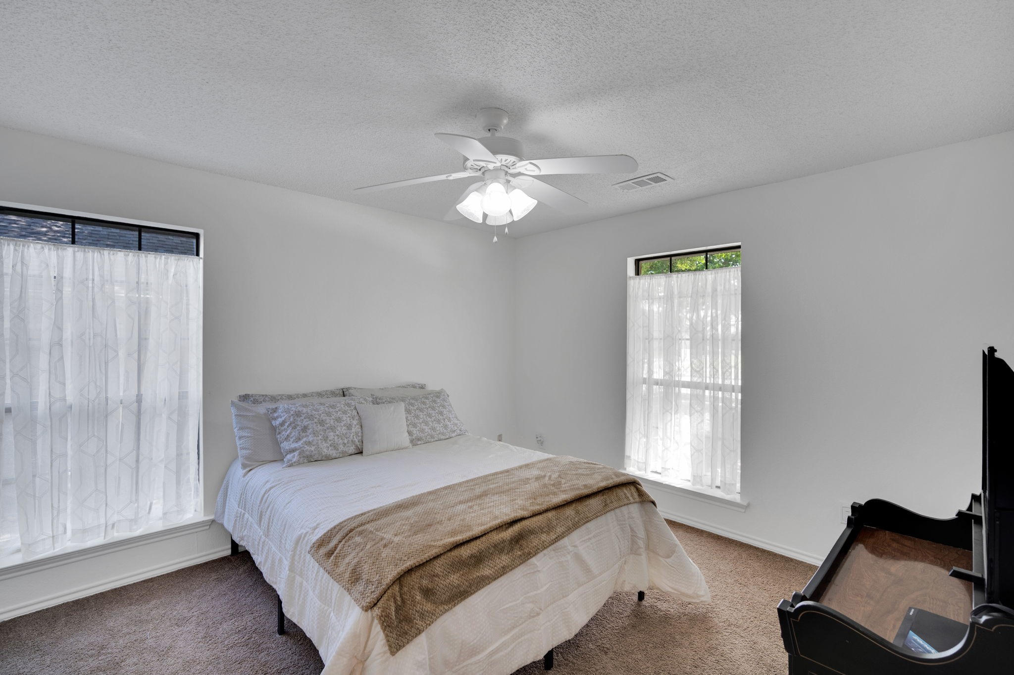 1647 E Pleasant Drive Midlothian TX 76065