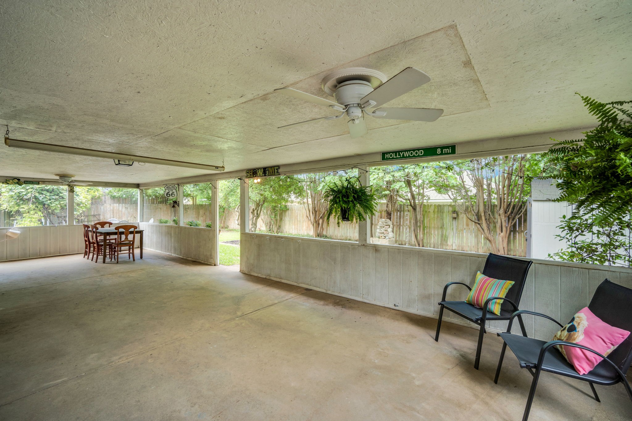 1647 E Pleasant Drive Midlothian TX 76065