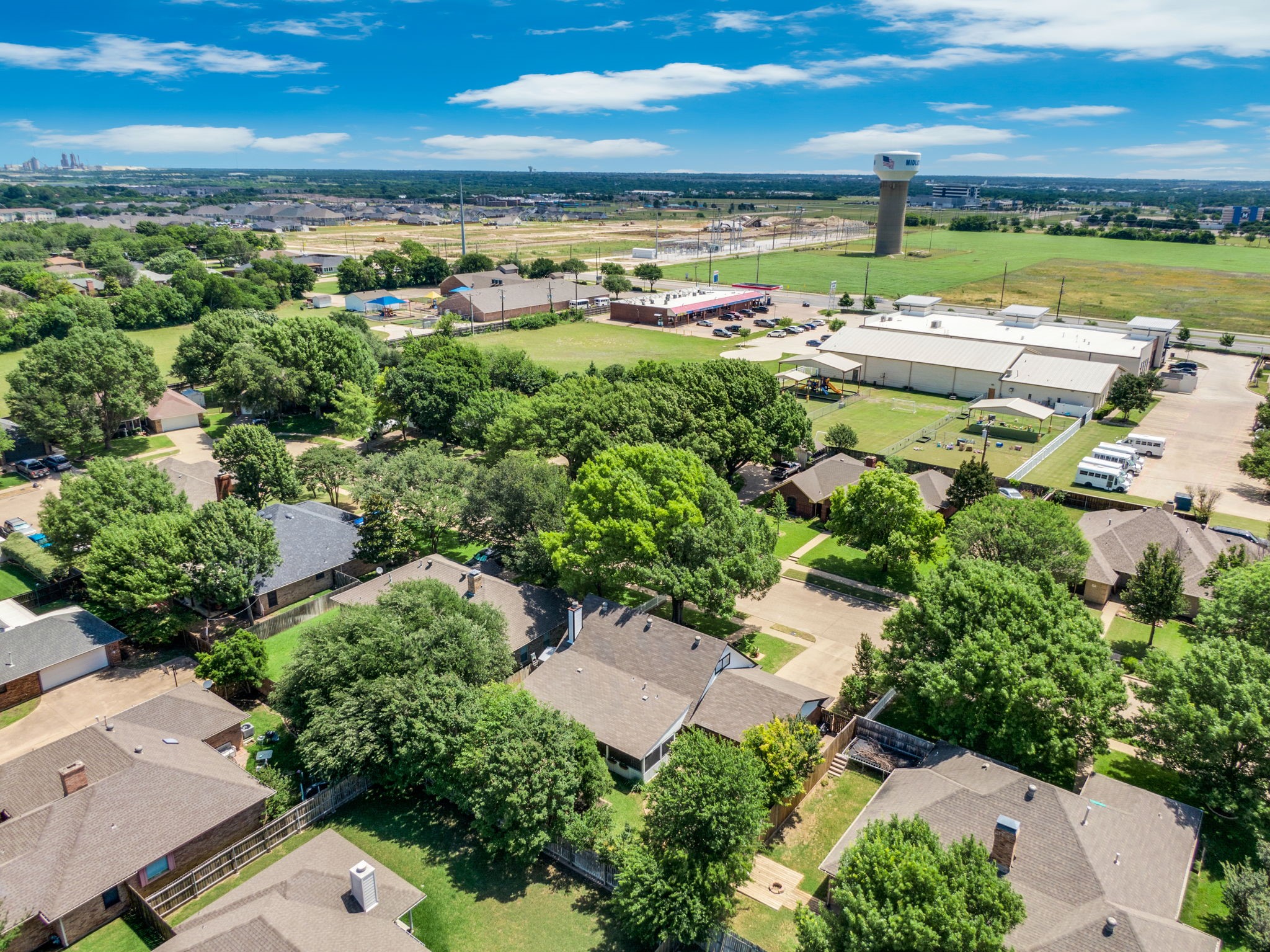 1647 E Pleasant Drive Midlothian TX 76065