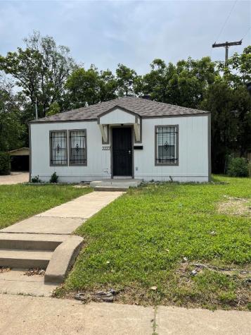 2222 Macon Street Dallas TX 75215