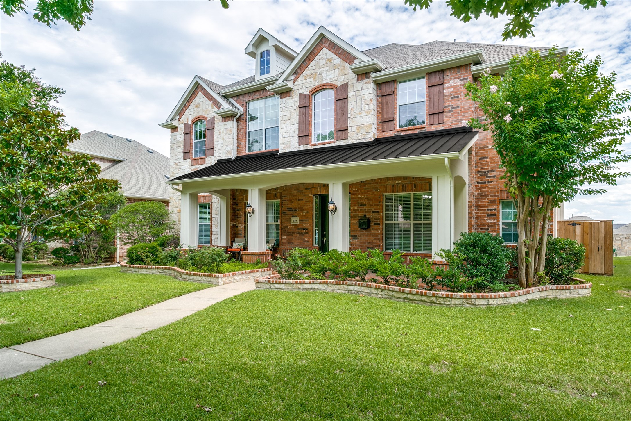 869 Winchester Drive Lewisville TX 75056