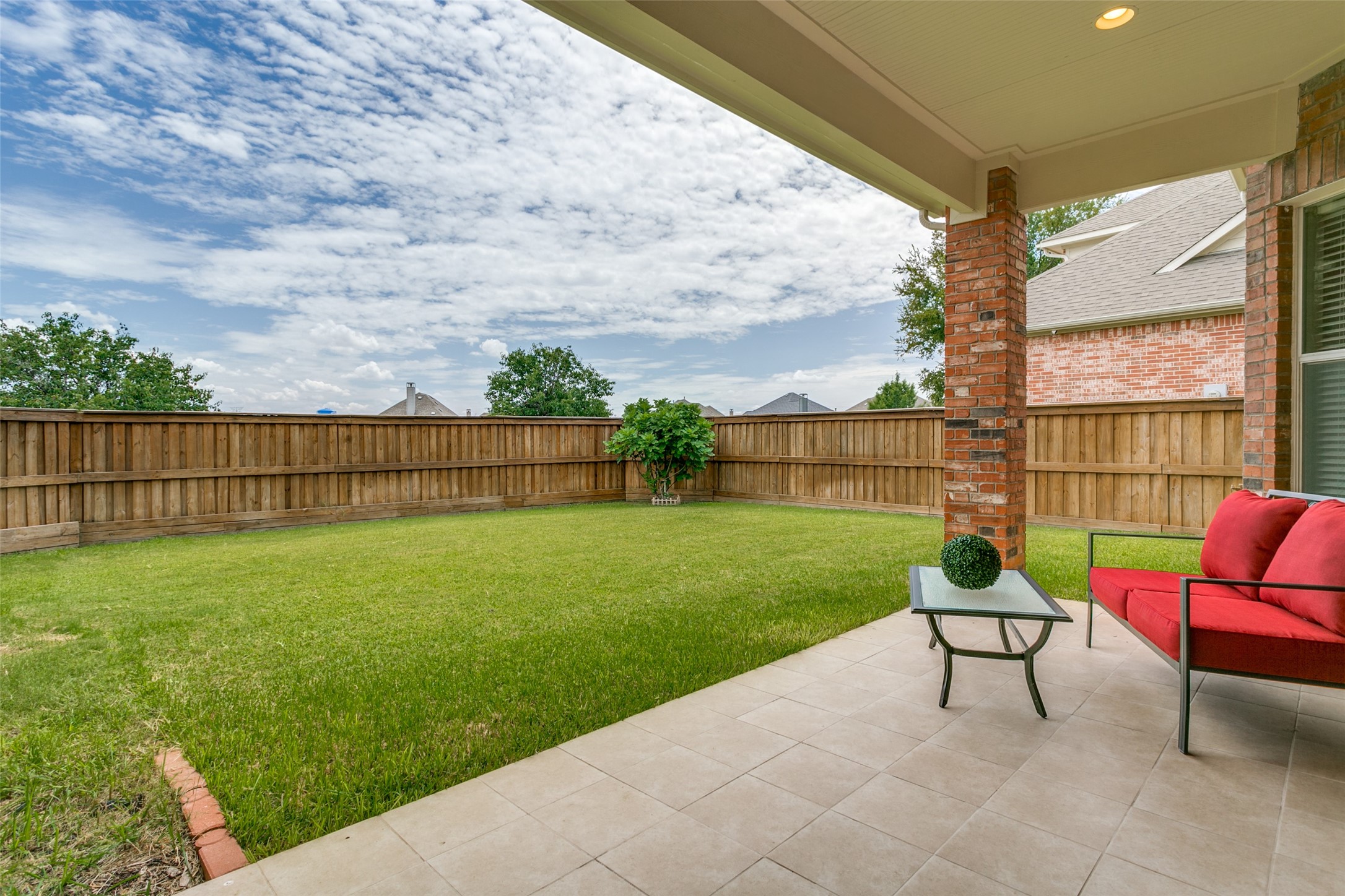 869 Winchester Drive Lewisville TX 75056
