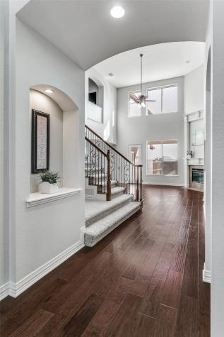 869 Winchester Drive Lewisville TX 75056