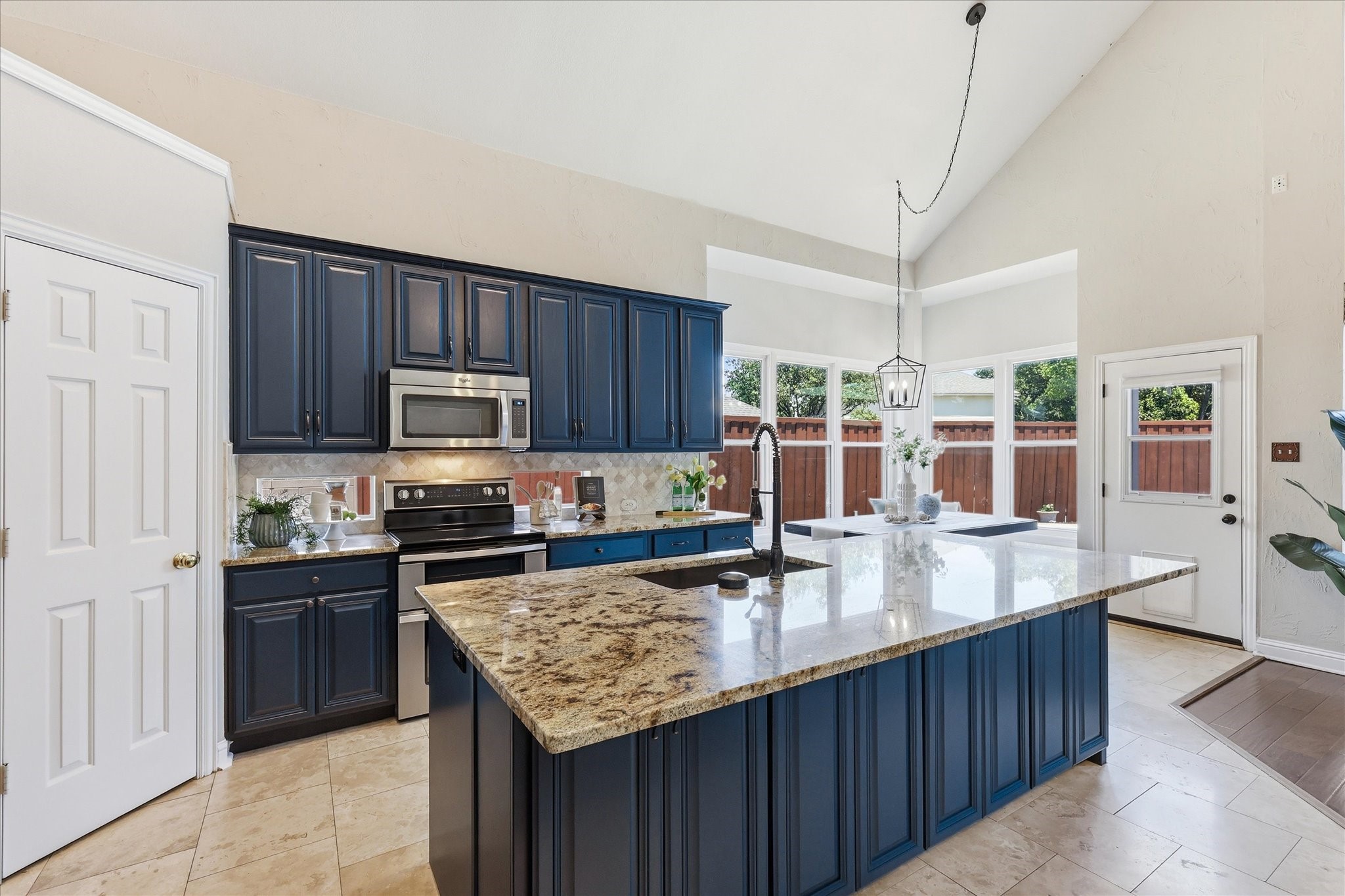 8408 Kobelco Drive Plano TX 75024