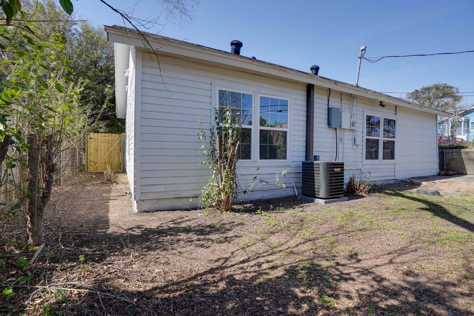 4363 Lisbon Street Fort Worth TX 76107