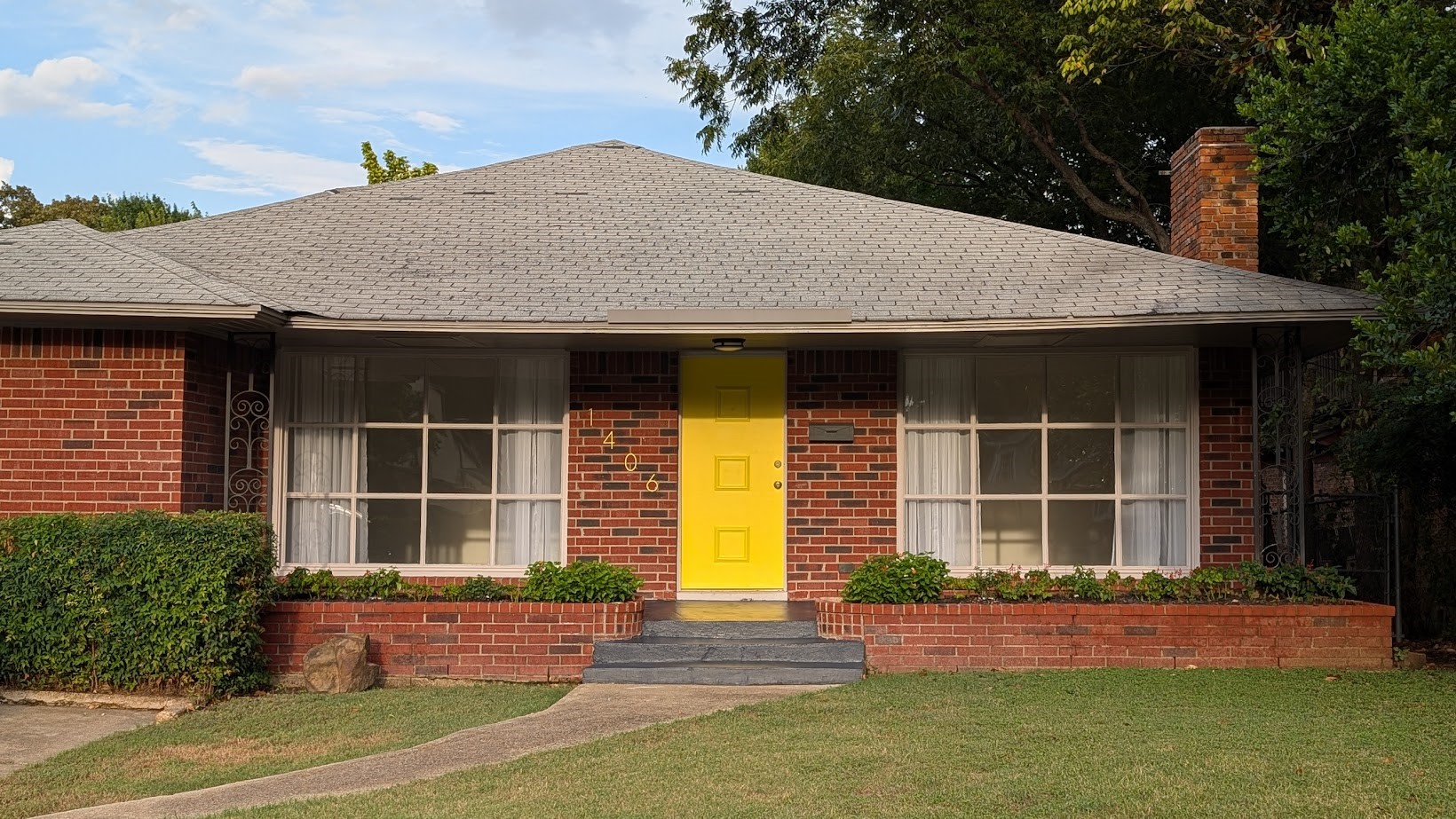 1406 Eastus Drive Dallas TX 75208