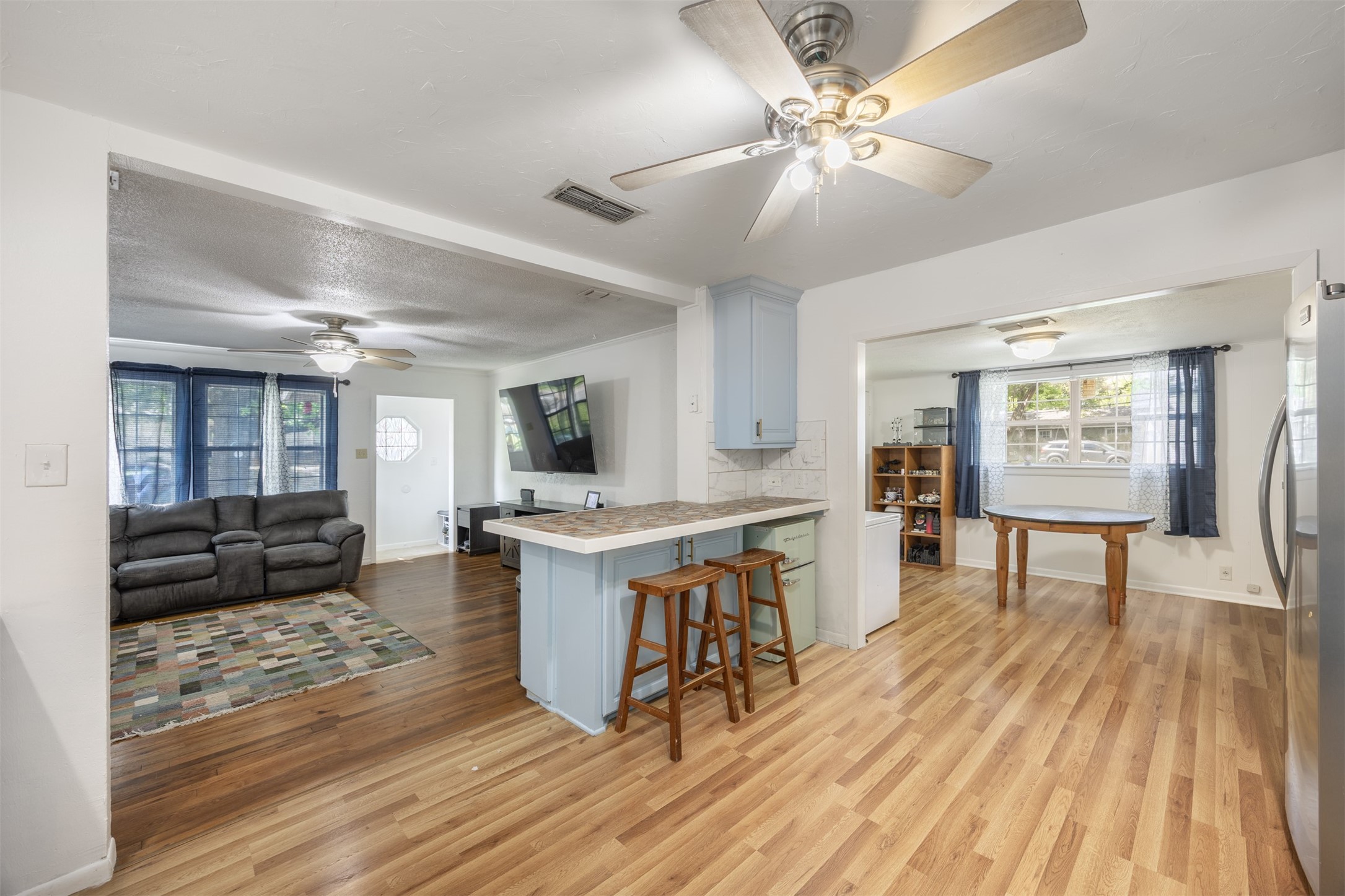 2042 Avon Drive Denison TX 75020
