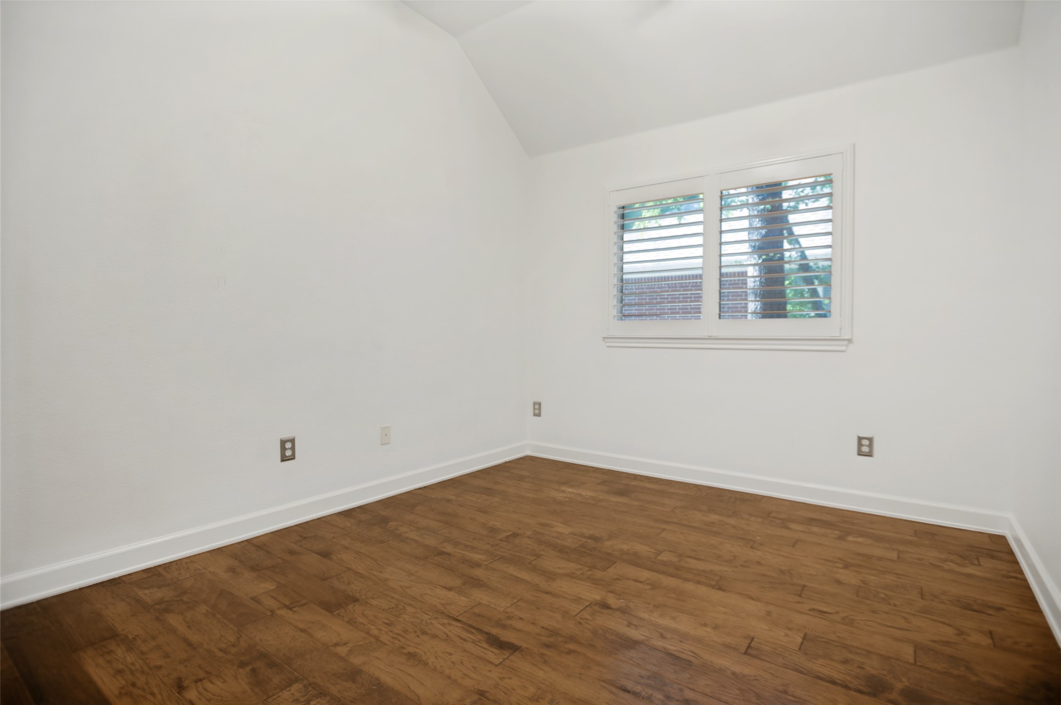 3624 Chateaux Lane Hurst TX 76054