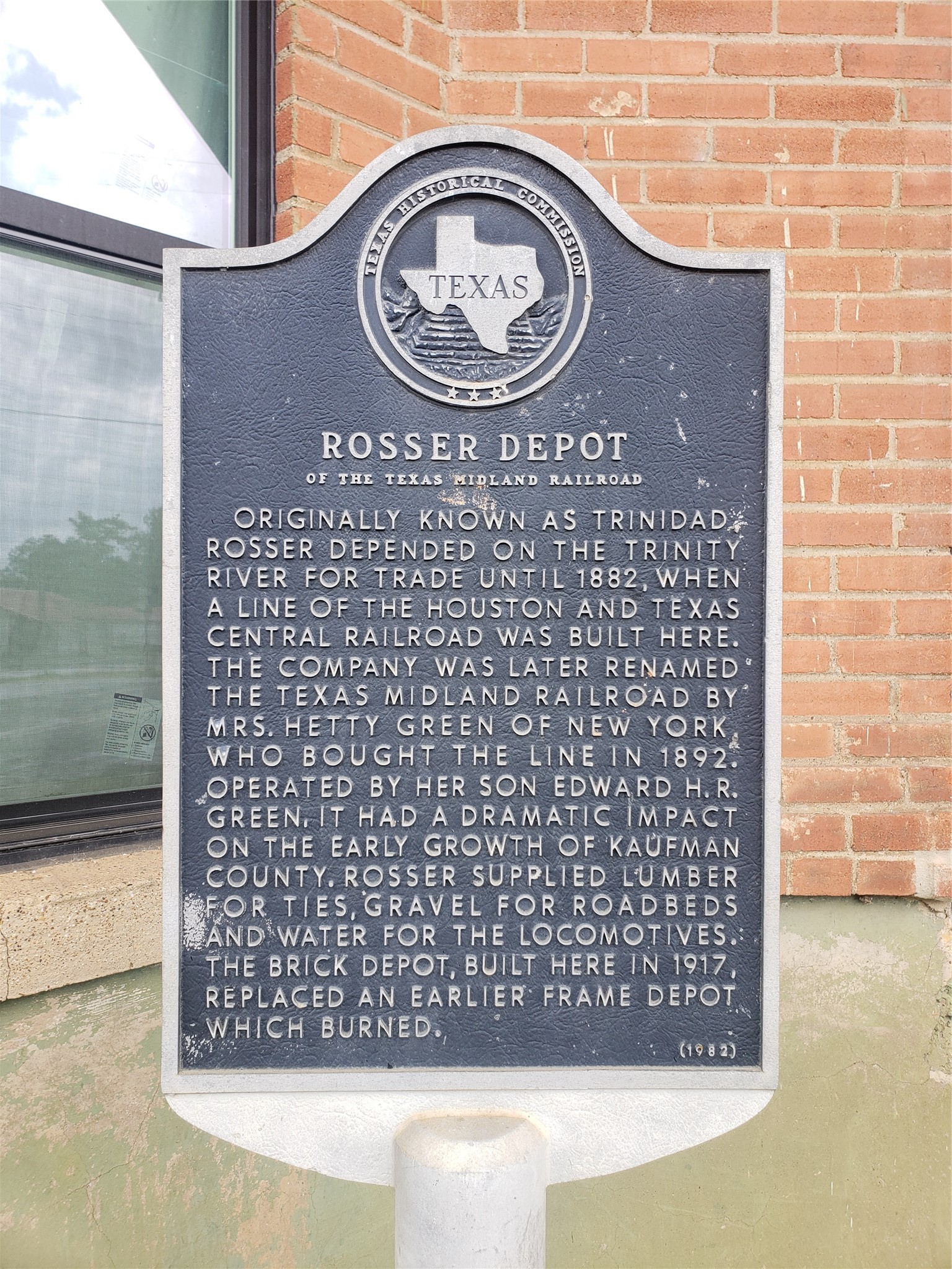 211 Main Street Rosser TX 75157