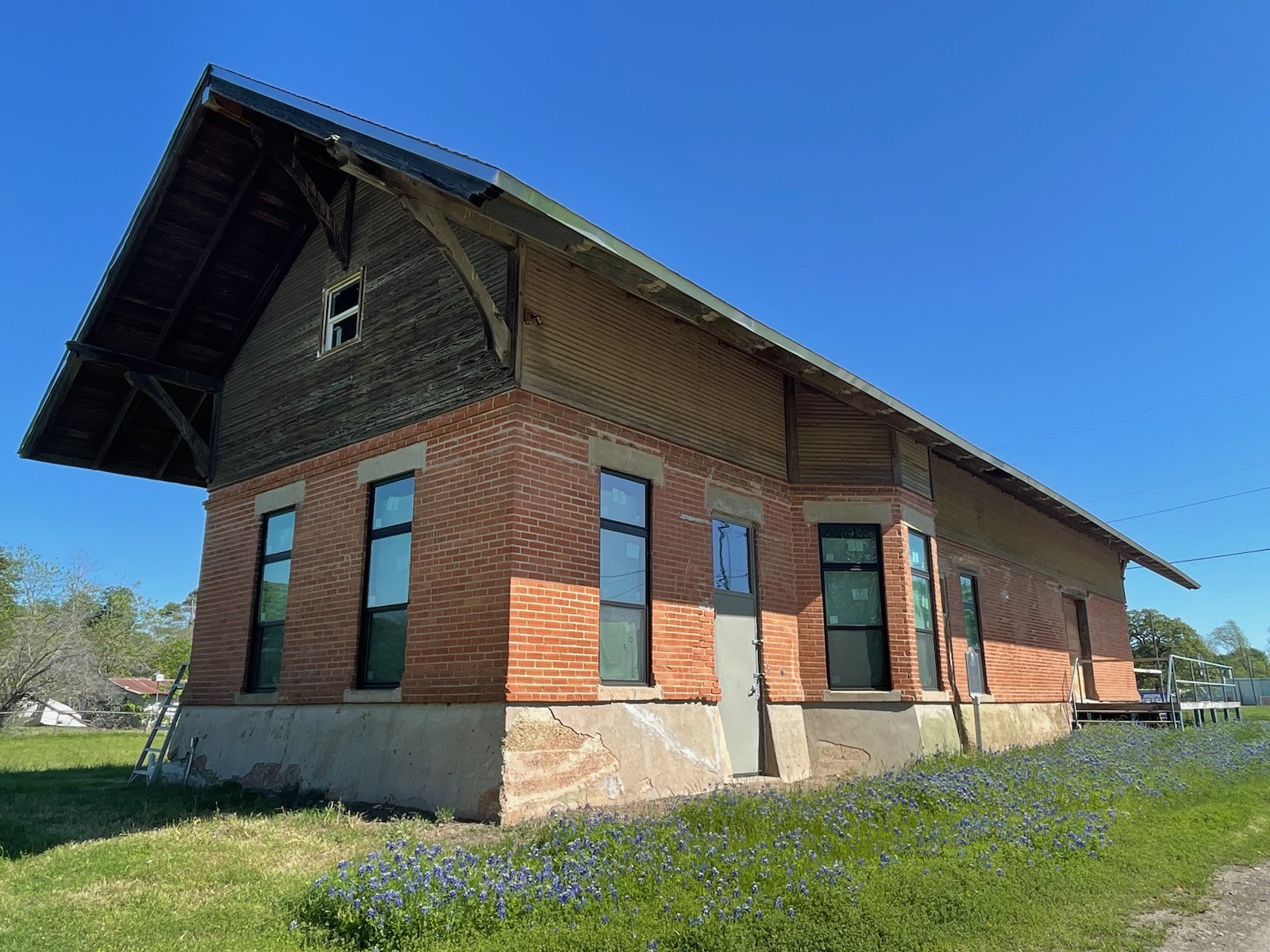 211 Main Street Rosser TX 75157