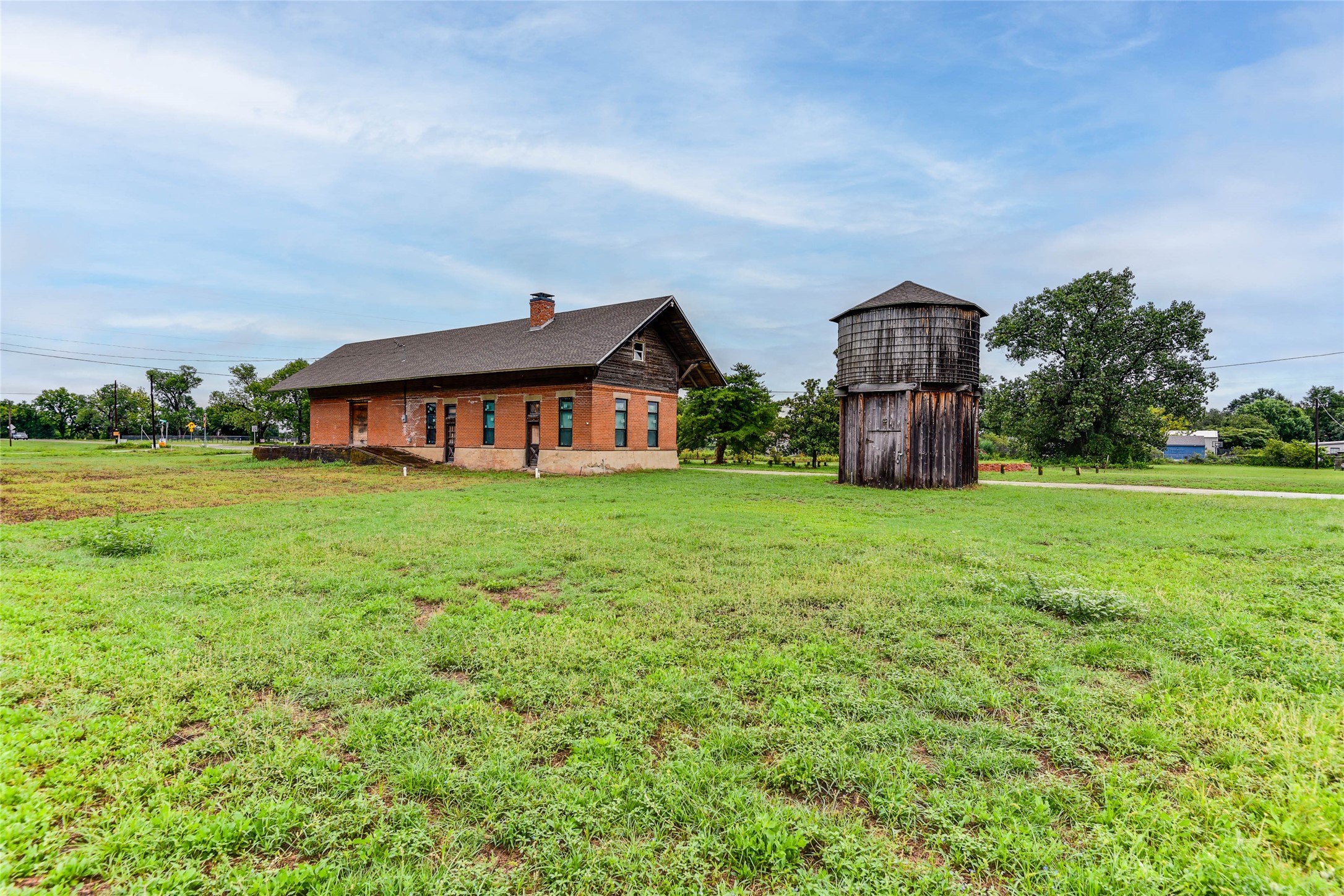 211 Main Street Rosser TX 75157