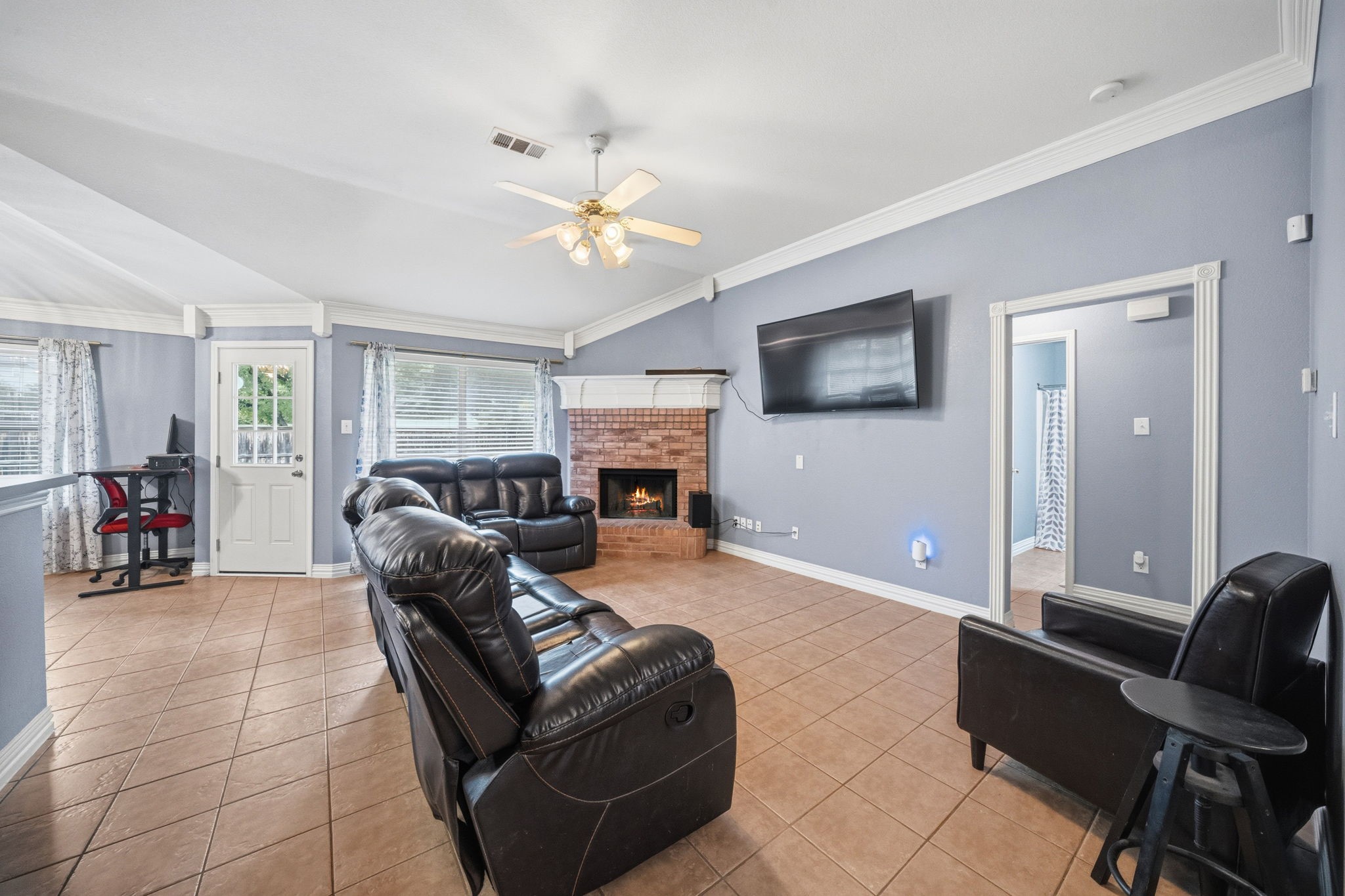 5916 Alcova Lane Dallas TX 75249