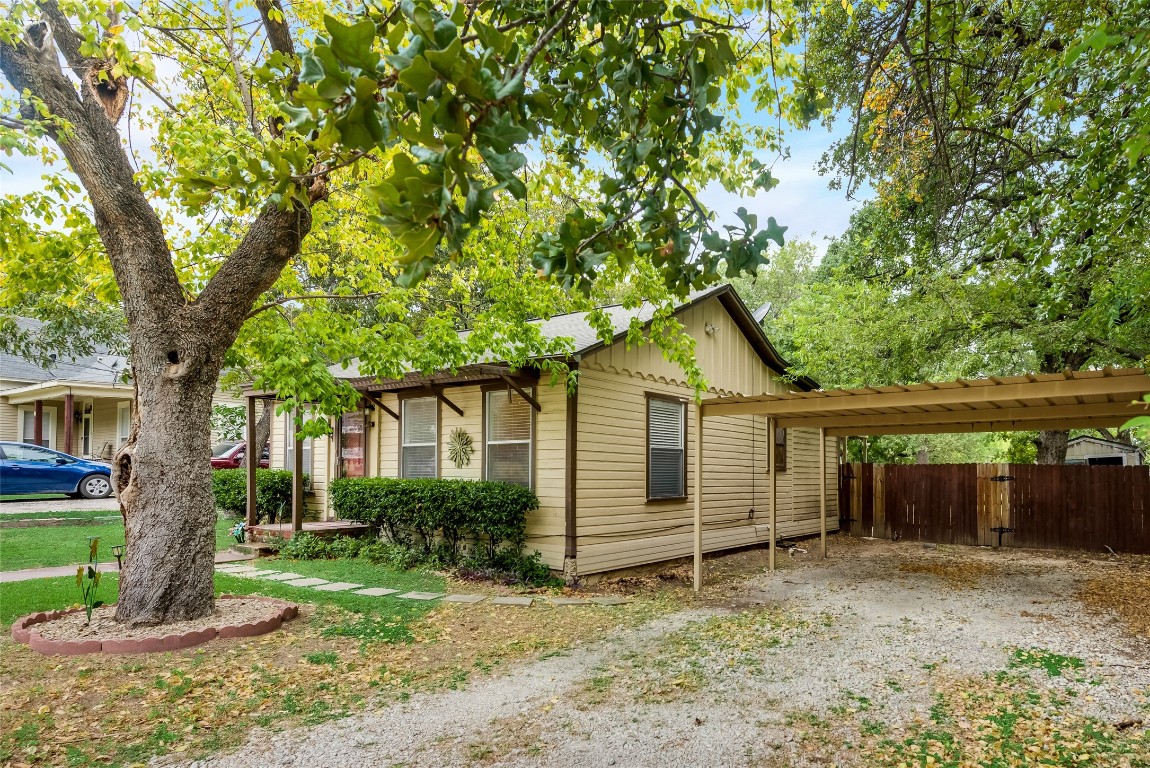 403 E Josephine Street Weatherford TX 76086