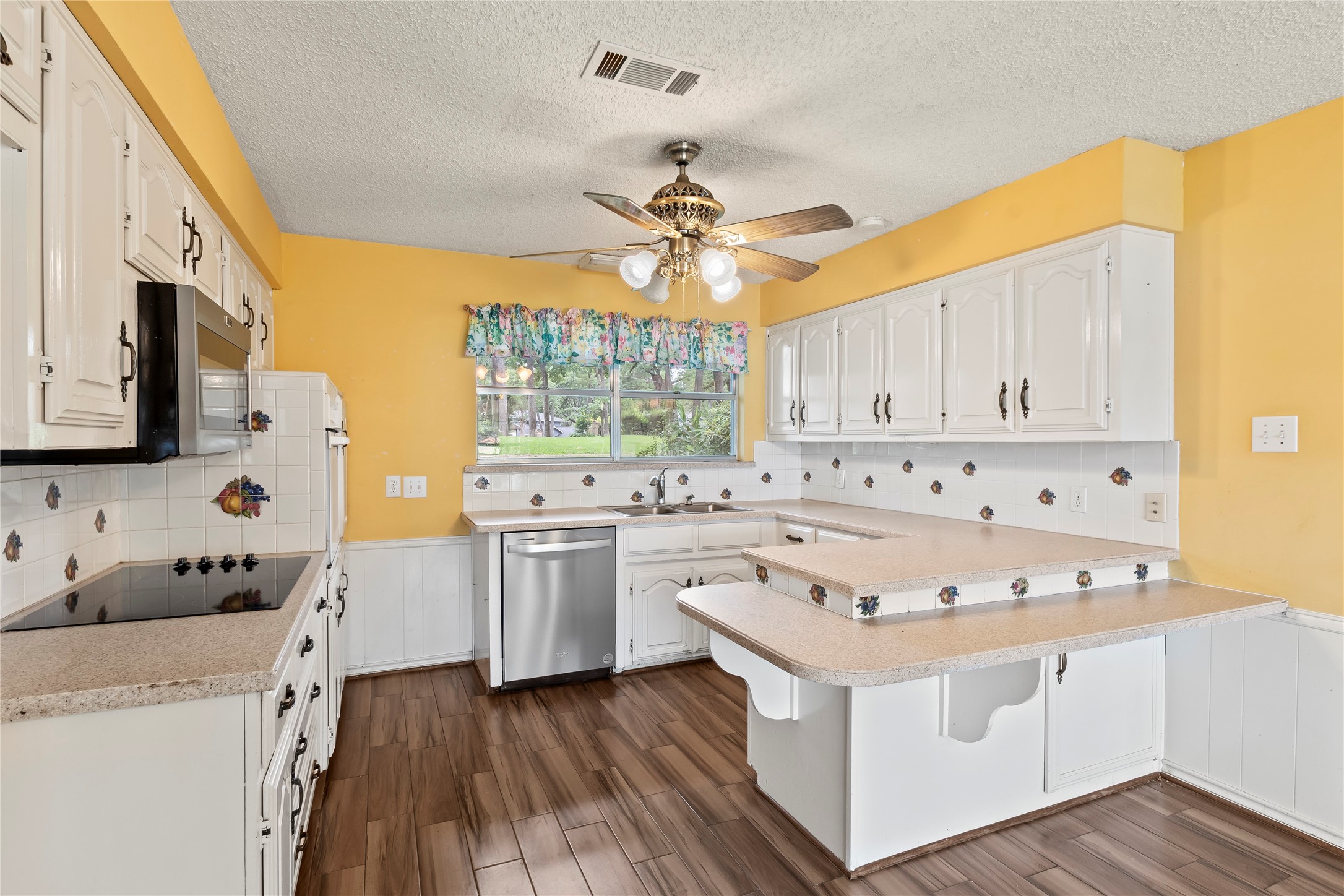 111 Deer Island Road Mabank TX 75156