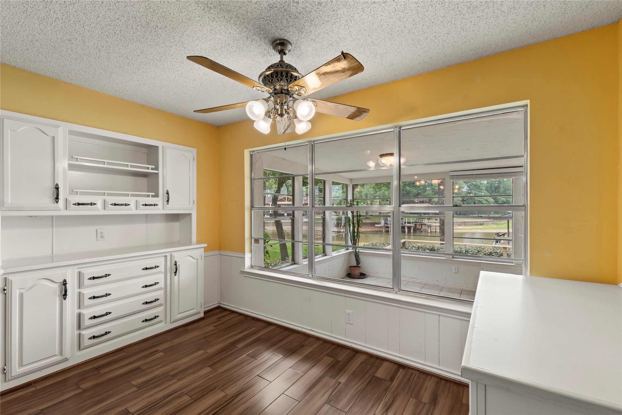111 Deer Island Road Mabank TX 75156